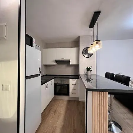 Апартаменты With Terrace And Pools In Адехе